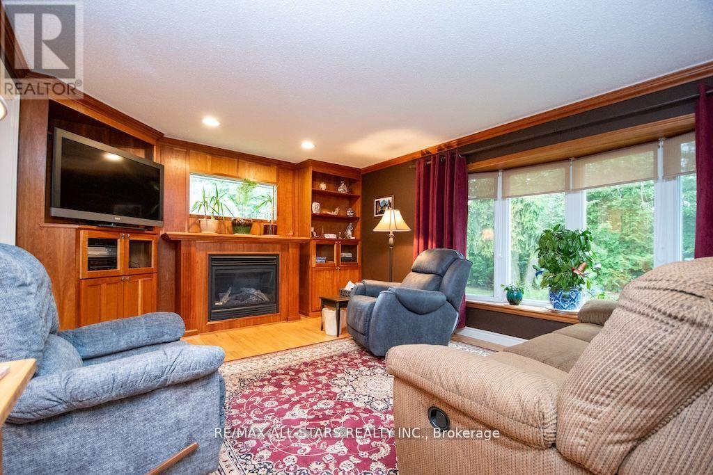 690 Post Road, Kawartha Lakes (Ops), Ontario  K0L 2X0 - Photo 7 - X12933976