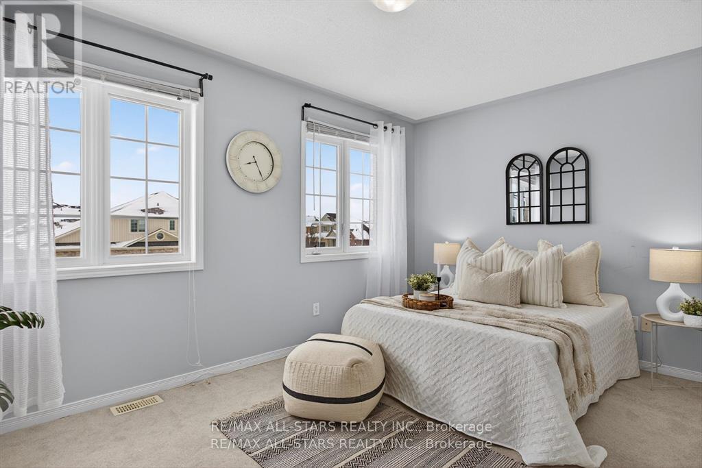 50 Cook Street, Kawartha Lakes (Lindsay), Ontario  K9V 0C6 - Photo 32 - X12934174