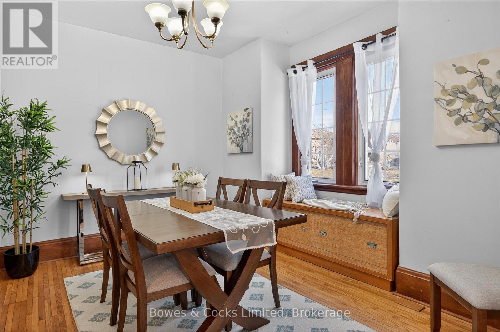 633 Downie Street, Peterborough (Town Ward 3), Ontario  K9H 4K2 - Photo 15 - X12934294