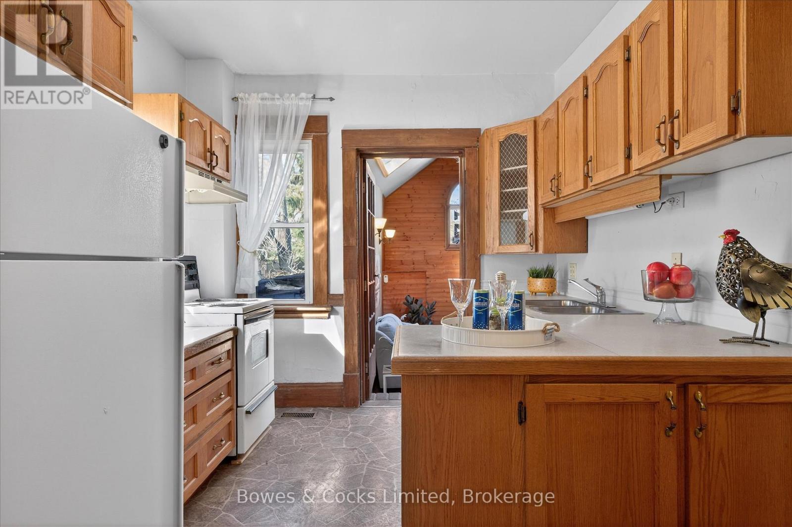 633 Downie Street, Peterborough (Town Ward 3), Ontario  K9H 4K2 - Photo 20 - X12934294