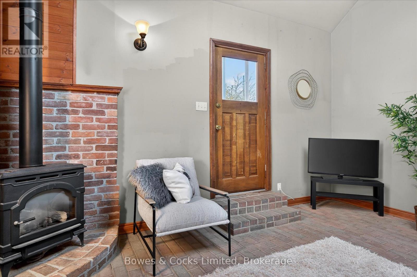 633 Downie Street, Peterborough (Town Ward 3), Ontario  K9H 4K2 - Photo 29 - X12934294