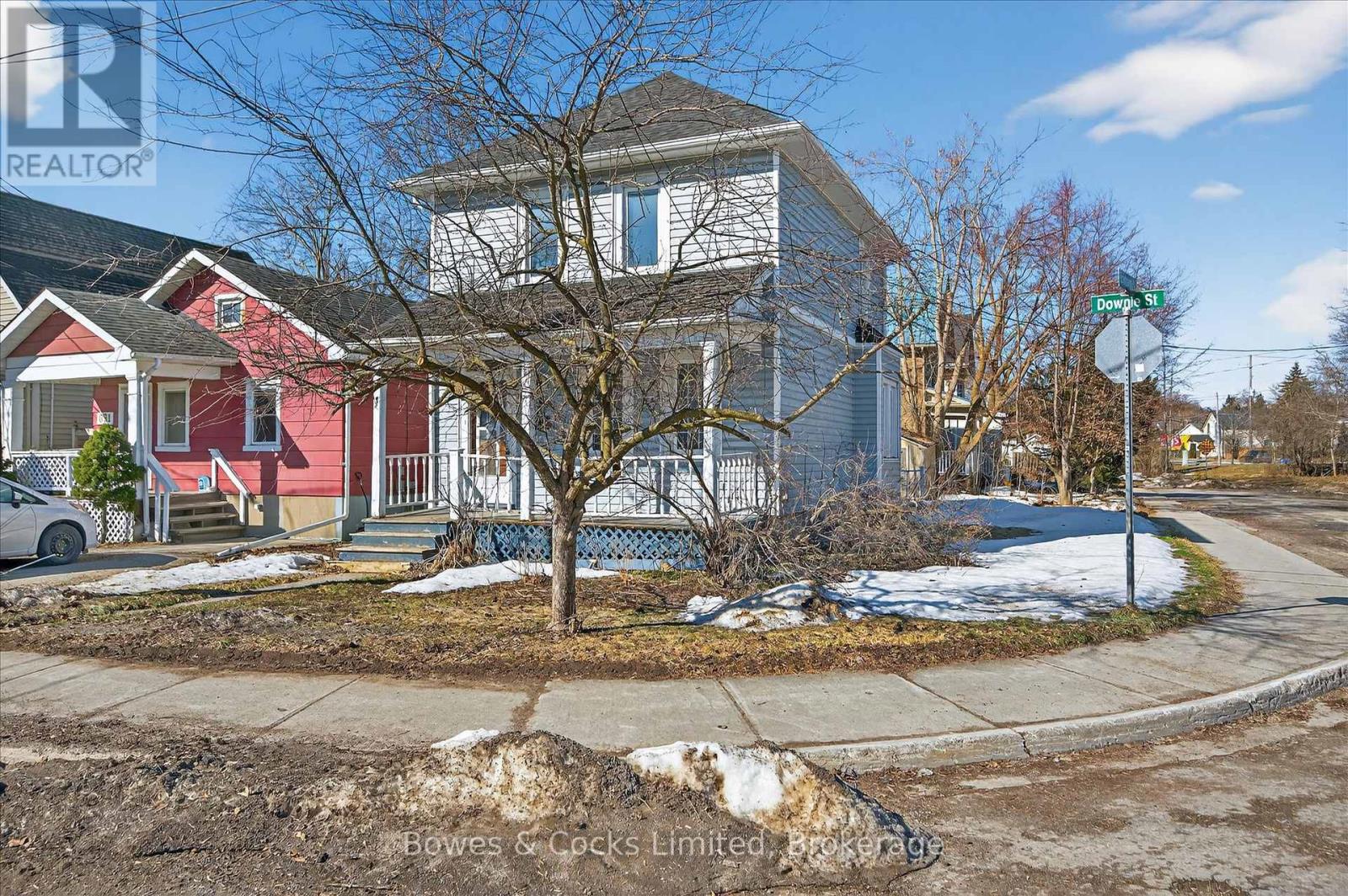 633 Downie Street, Peterborough (Town Ward 3), Ontario  K9H 4K2 - Photo 3 - X12934294