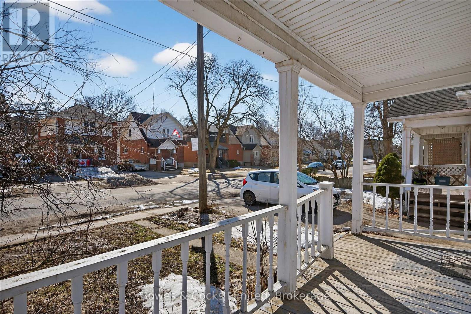 633 Downie Street, Peterborough (Town Ward 3), Ontario  K9H 4K2 - Photo 6 - X12934294