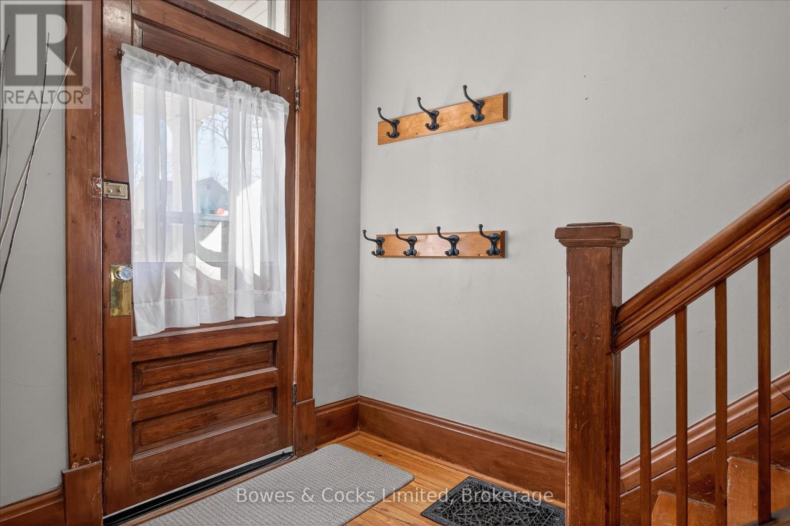 633 Downie Street, Peterborough (Town Ward 3), Ontario  K9H 4K2 - Photo 7 - X12934294