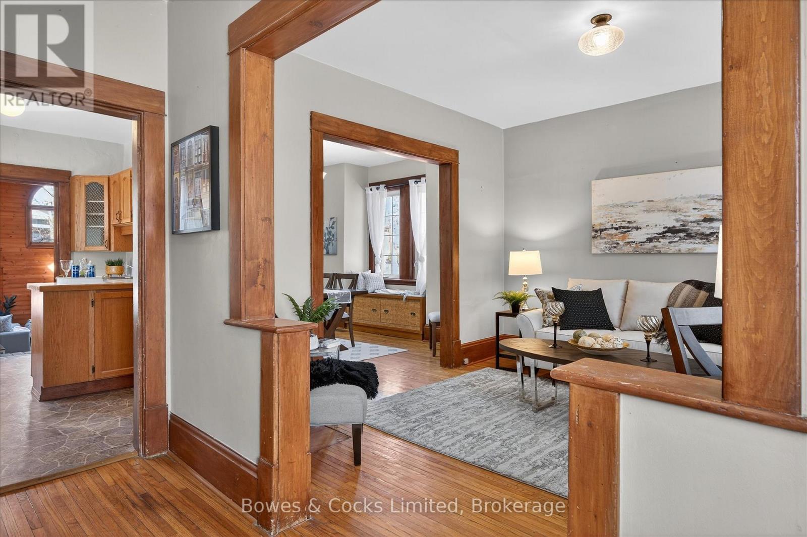 633 Downie Street, Peterborough (Town Ward 3), Ontario  K9H 4K2 - Photo 8 - X12934294