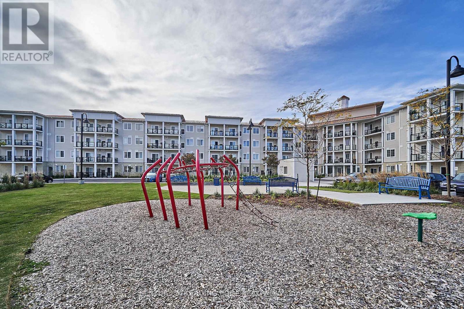 105 - 50 Lakebreeze Drive, Clarington (Newcastle), Ontario  L1B 0V9 - Photo 30 - E12934658