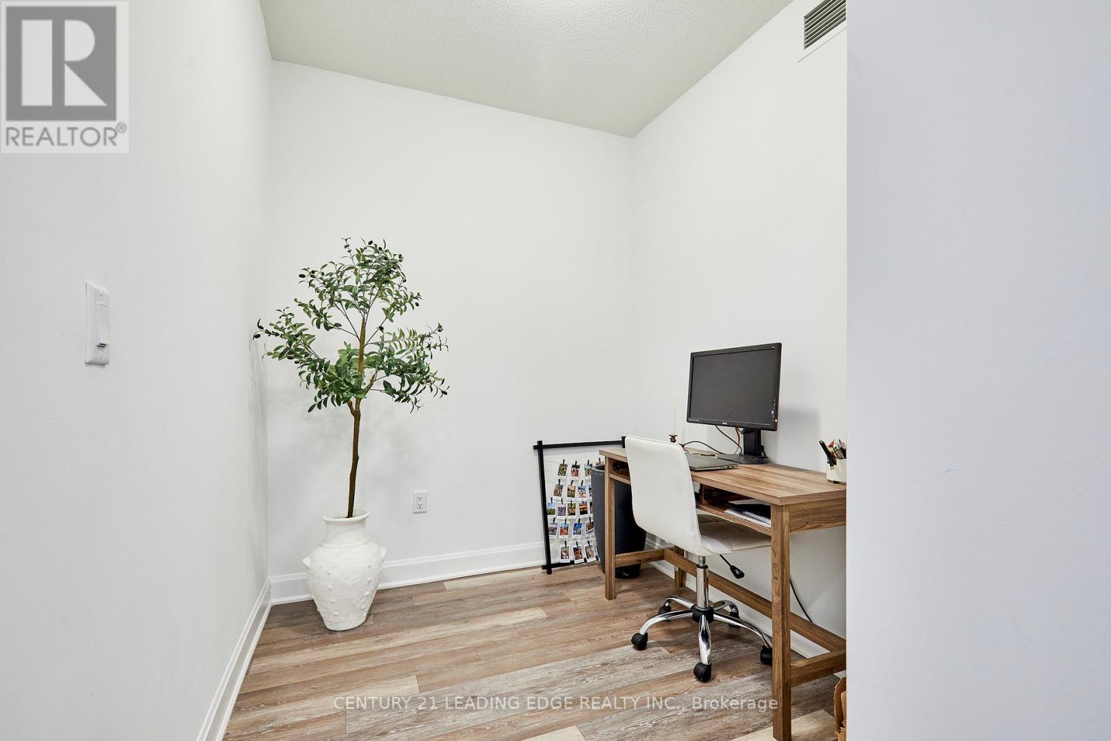 105 - 50 Lakebreeze Drive, Clarington (Newcastle), Ontario  L1B 0V9 - Photo 9 - E12934658