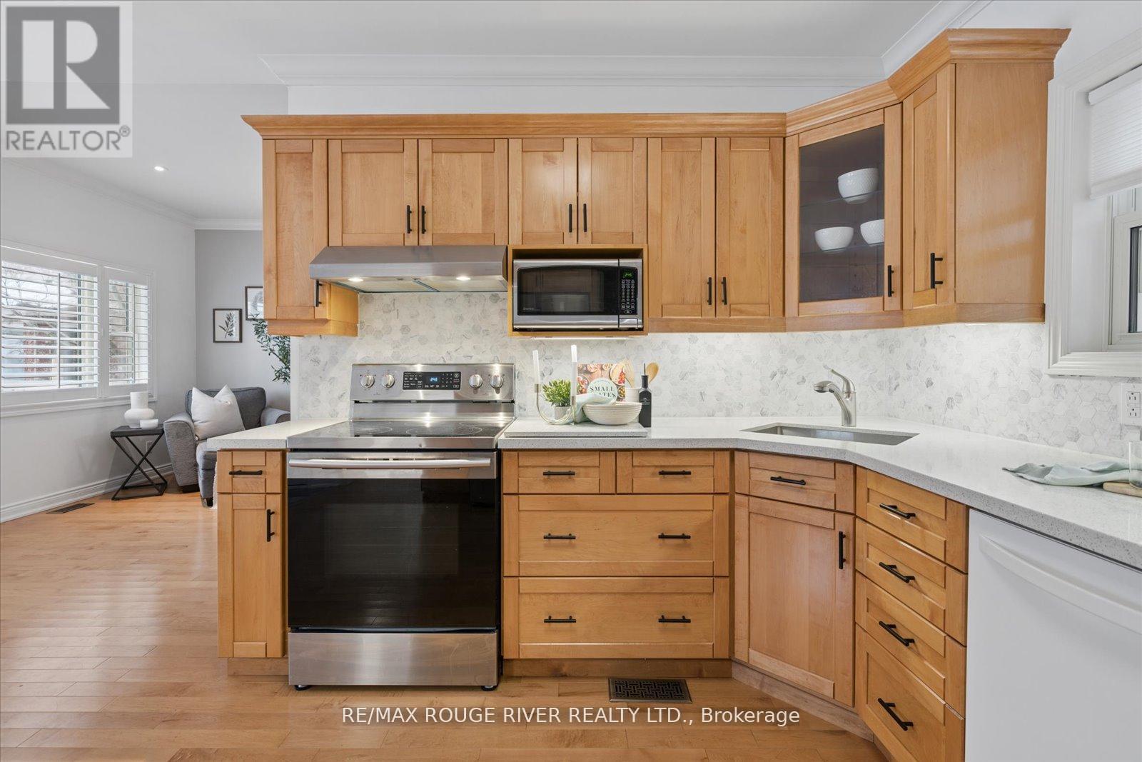 32 Andrew Street, Clarington (Newcastle), Ontario  L1B 1J3 - Photo 11 - E12934816