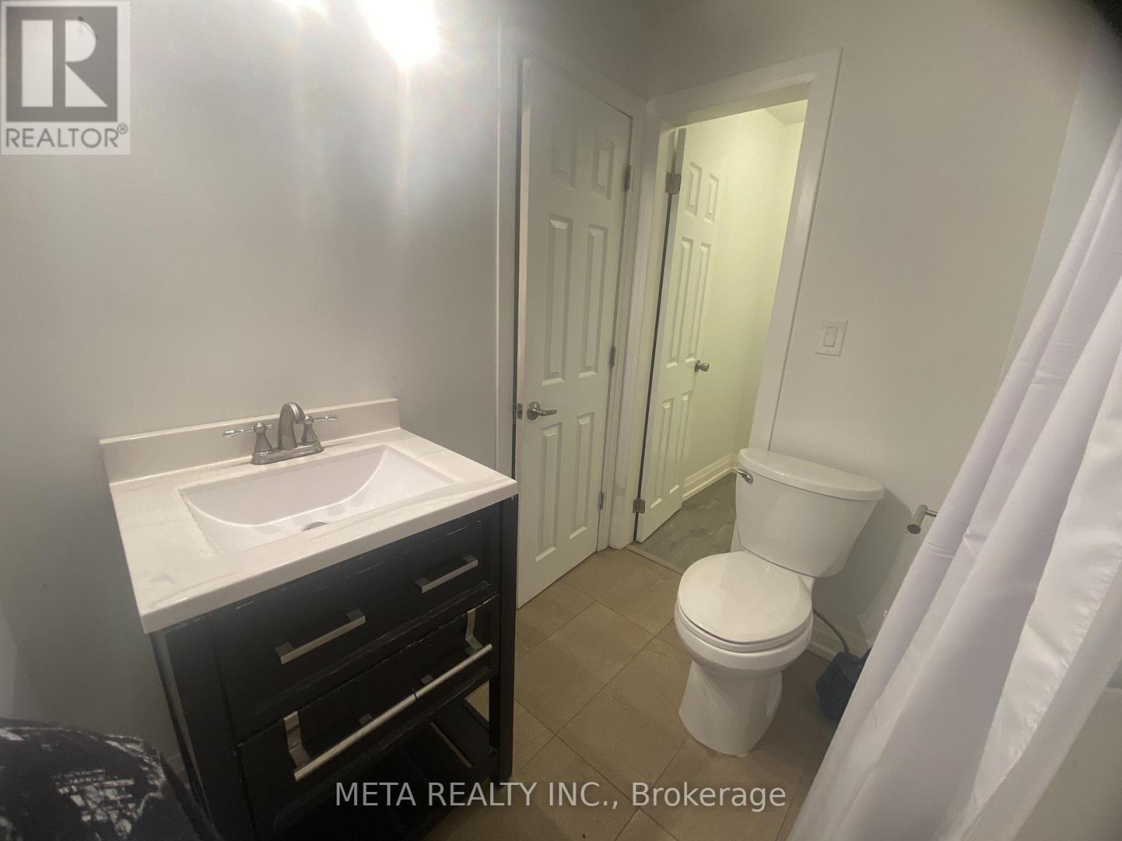 636 Union Street, Peterborough (Town Ward 3), Ontario  K9H 3V5 - Photo 14 - X12934814