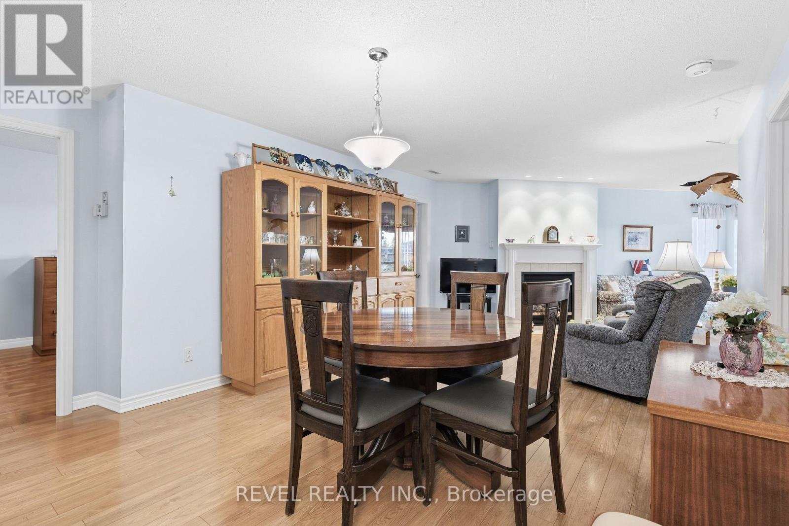 306 - 3 Heritage Way, Kawartha Lakes (Lindsay), Ontario  K9V 5Z1 - Photo 11 - X12935038