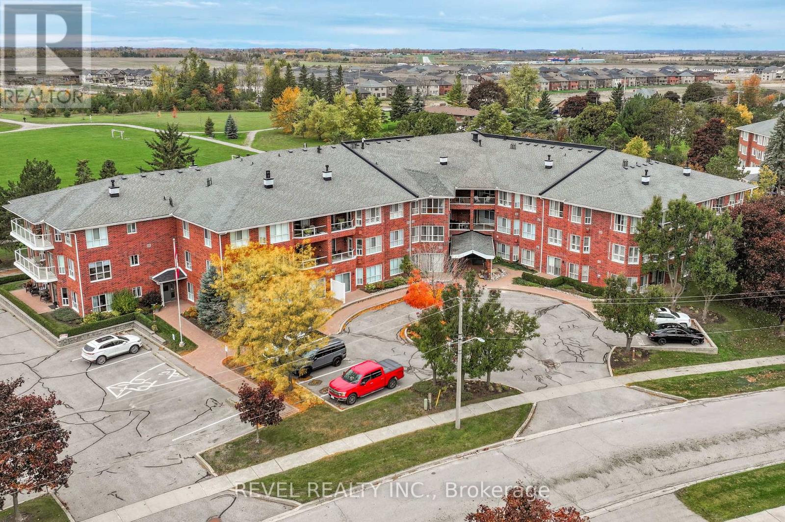 306 - 3 Heritage Way, Kawartha Lakes (Lindsay), Ontario  K9V 5Z1 - Photo 3 - X12935038