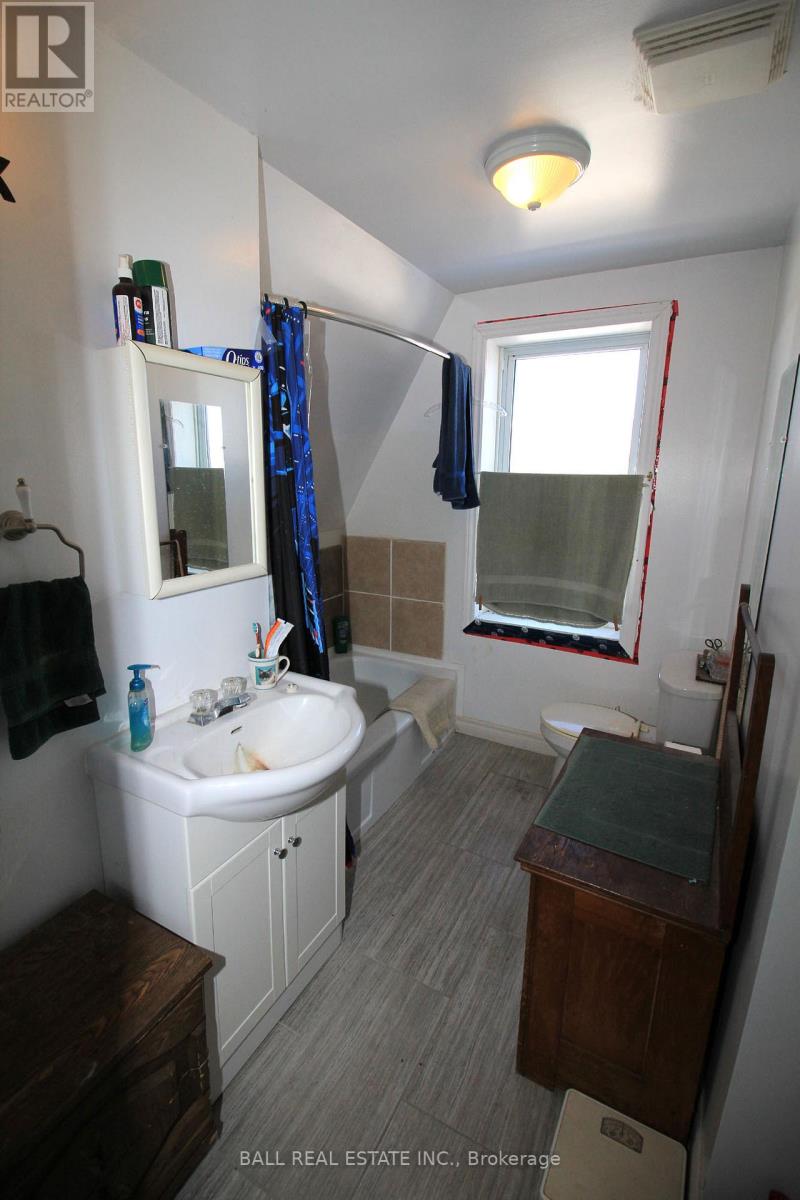 13068 County Road 503, Highlands East (Monmouth), Ontario  K0L 2Y0 - Photo 13 - X12935124