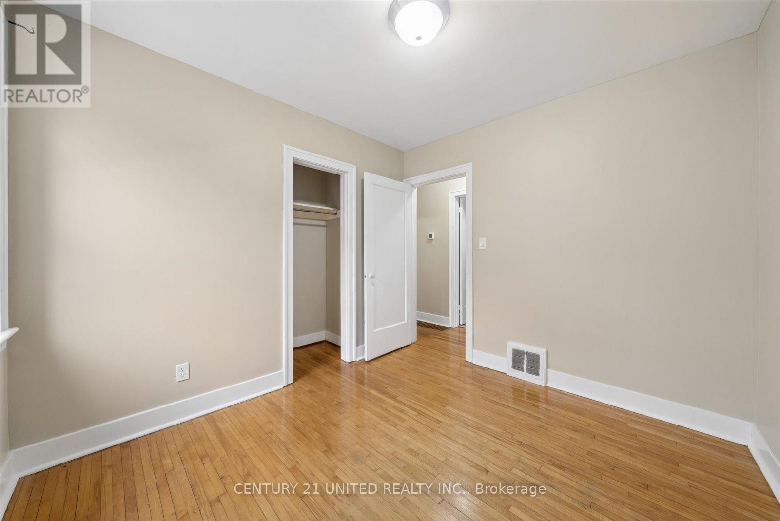 785 Brunswick Avenue, Peterborough (Otonabee Ward 1), Ontario  K9J 4N8 - Photo 17 - X12935468