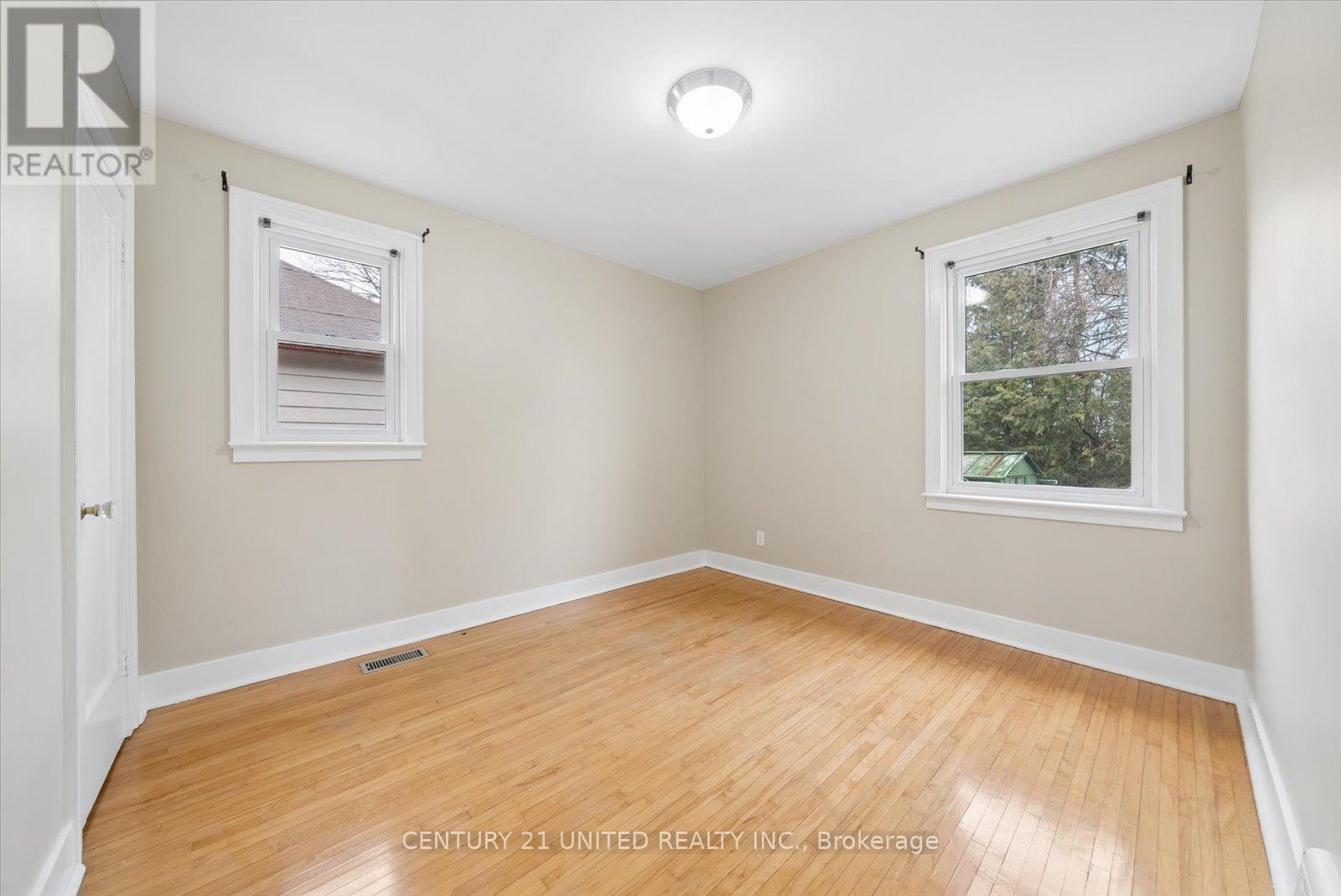 785 Brunswick Avenue, Peterborough (Otonabee Ward 1), Ontario  K9J 4N8 - Photo 20 - X12935468