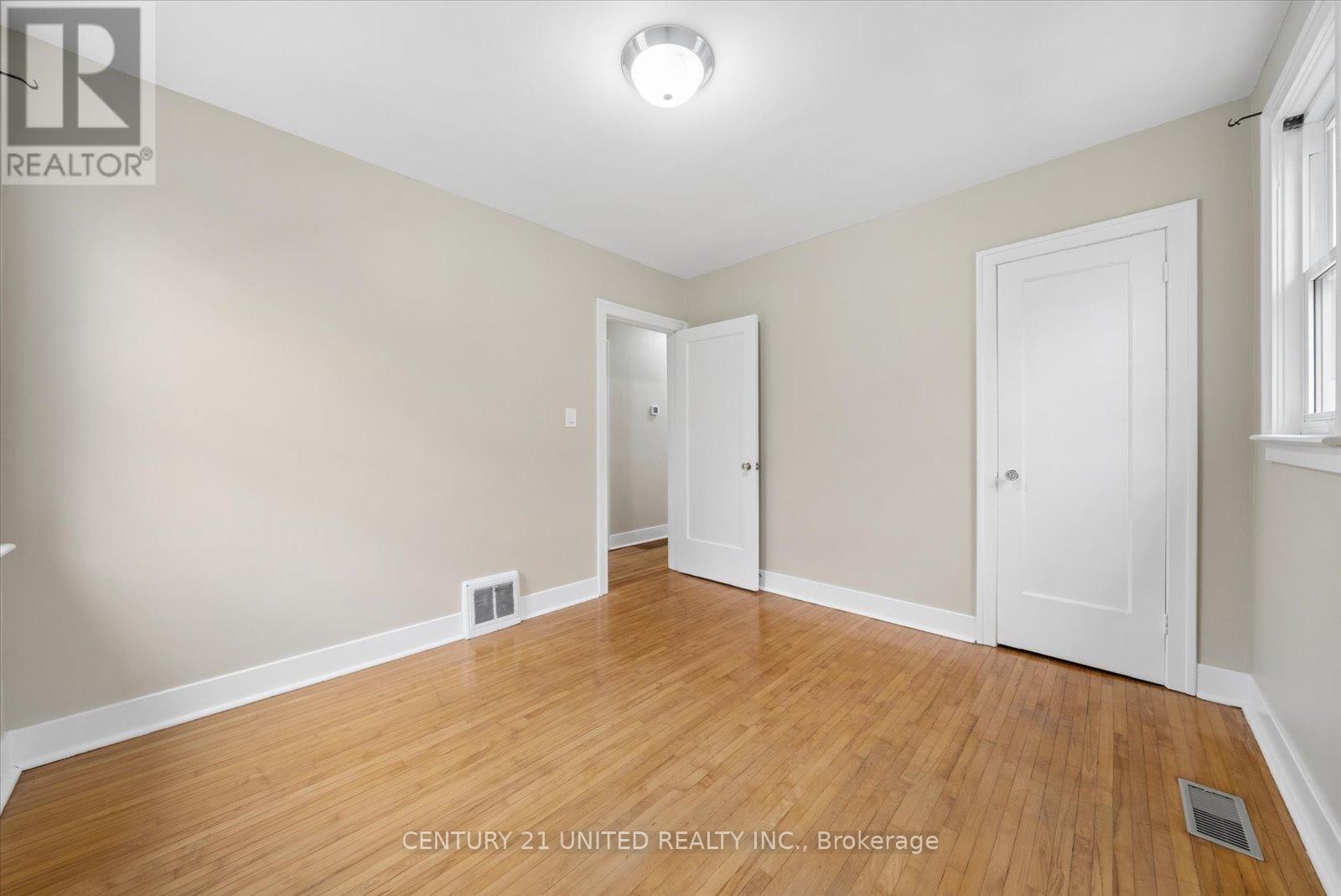 785 Brunswick Avenue, Peterborough (Otonabee Ward 1), Ontario  K9J 4N8 - Photo 21 - X12935468