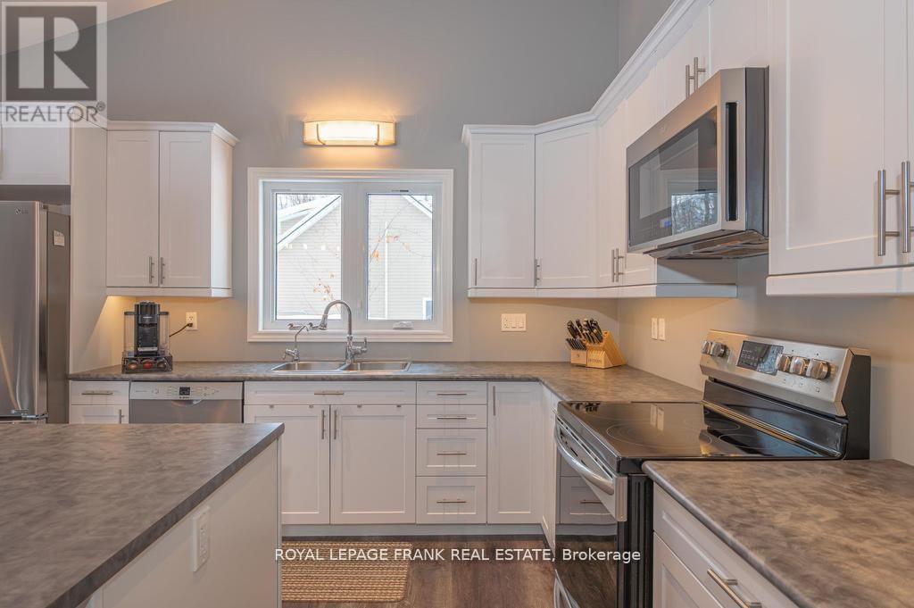 24 Ted's Lane, Trent Lakes, Ontario  K0L 1J0 - Photo 12 - X12936310