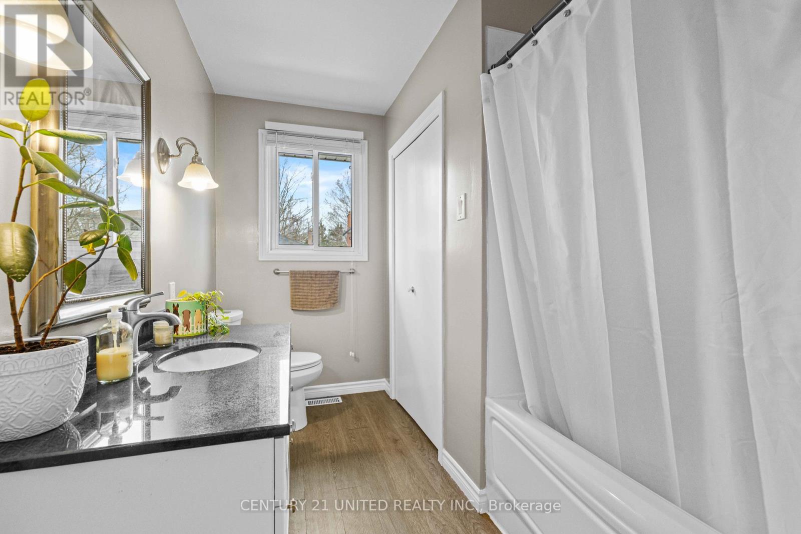 1277 Olympus Avenue, Peterborough (Northcrest Ward 5), Ontario  K9H 6V9 - Photo 23 - X12936344