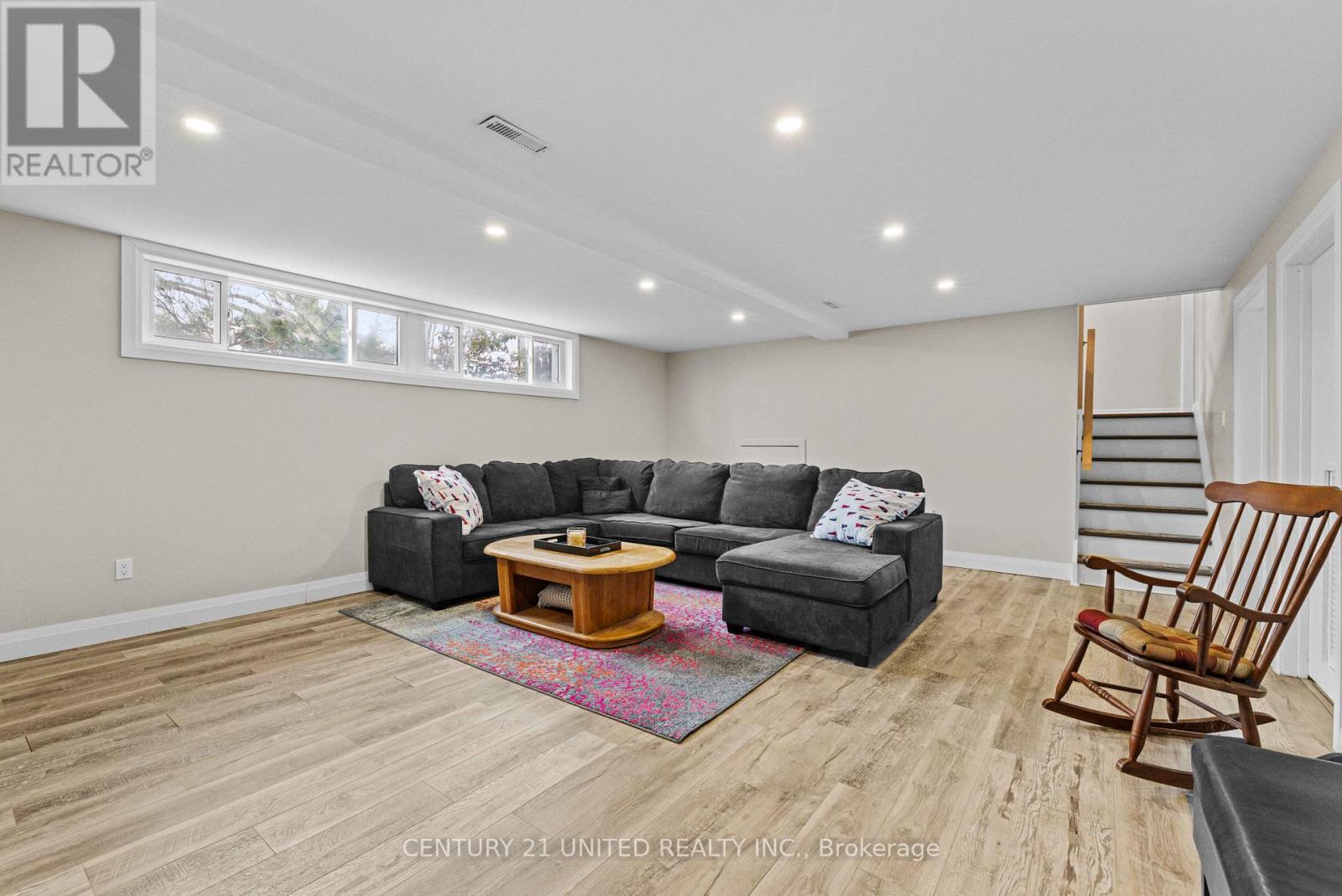 1277 Olympus Avenue, Peterborough (Northcrest Ward 5), Ontario  K9H 6V9 - Photo 31 - X12936344