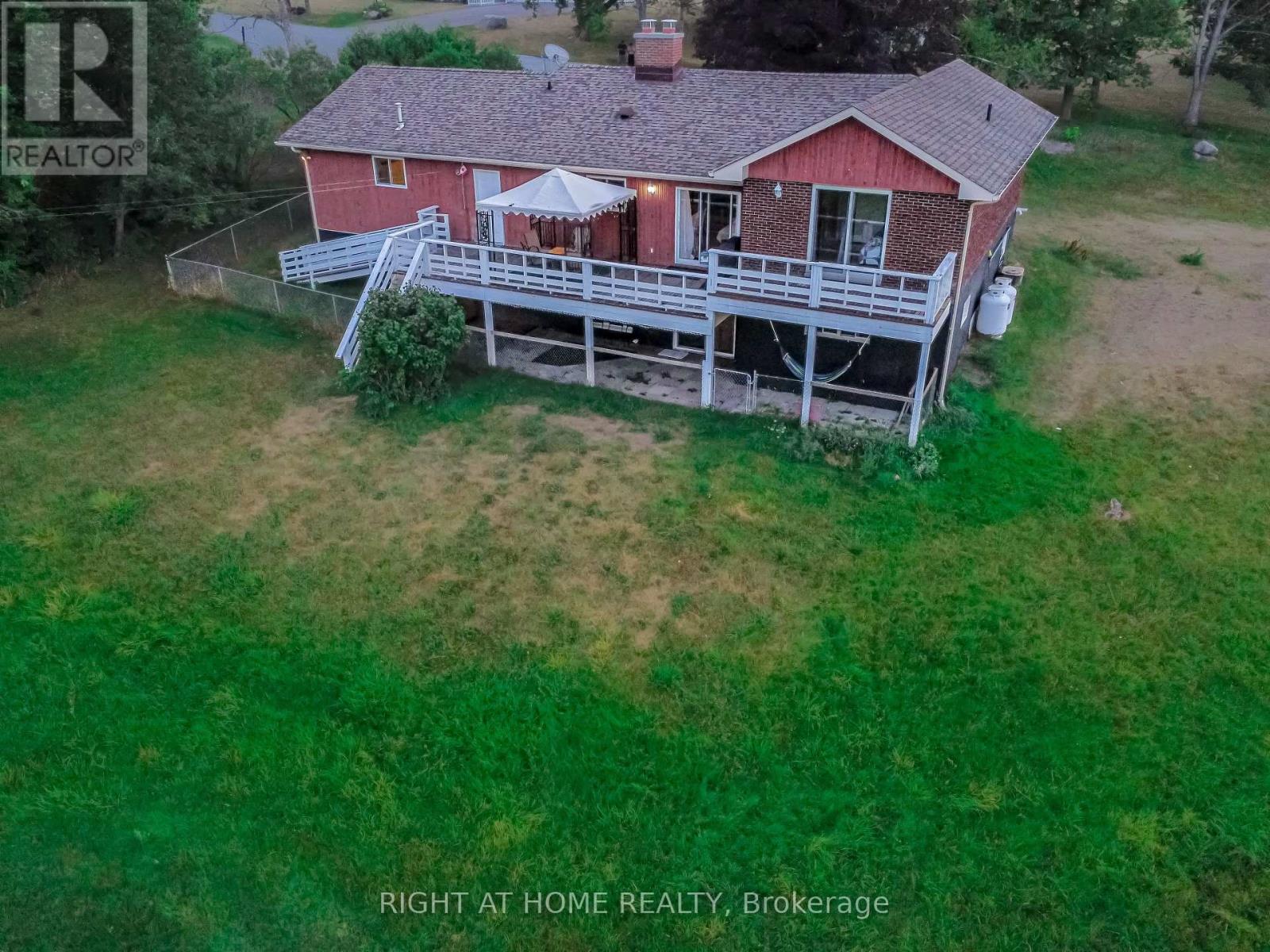 1 Oak Street N, Trent Hills (Campbellford), Ontario  K0L 1L0 - Photo 13 - X12936412