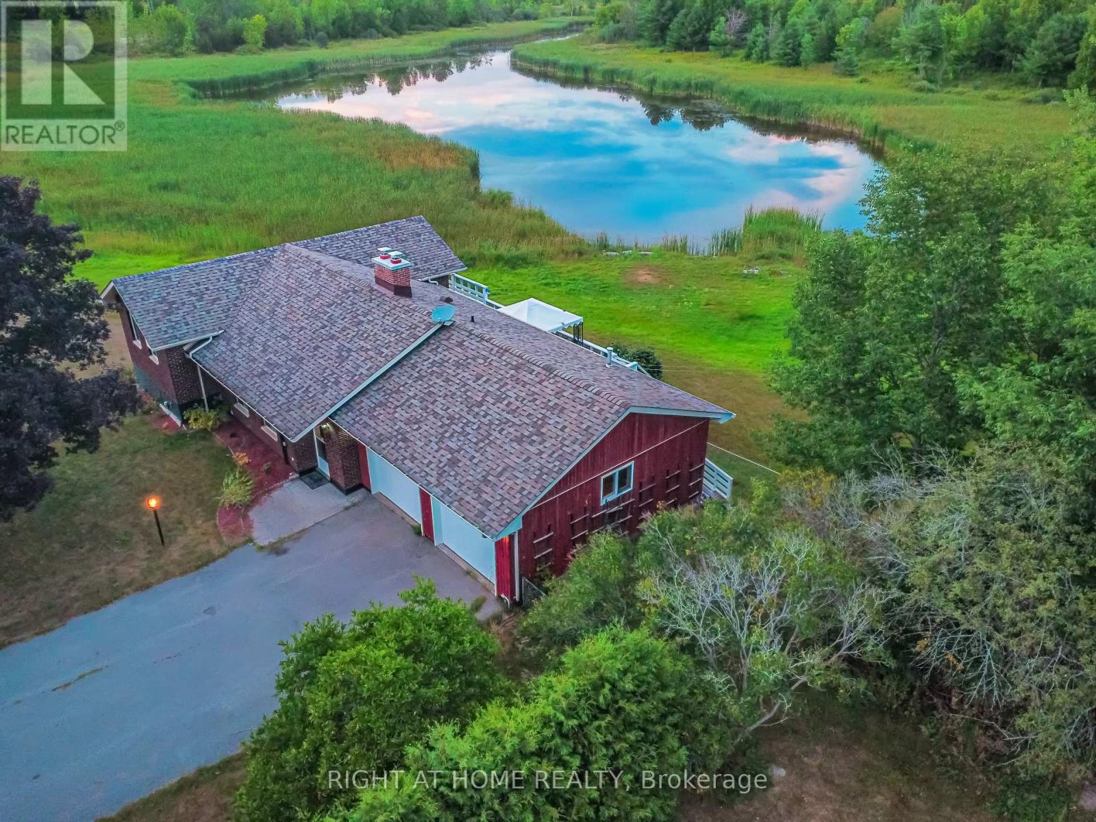 1 Oak Street N, Trent Hills (Campbellford), Ontario  K0L 1L0 - Photo 4 - X12936412