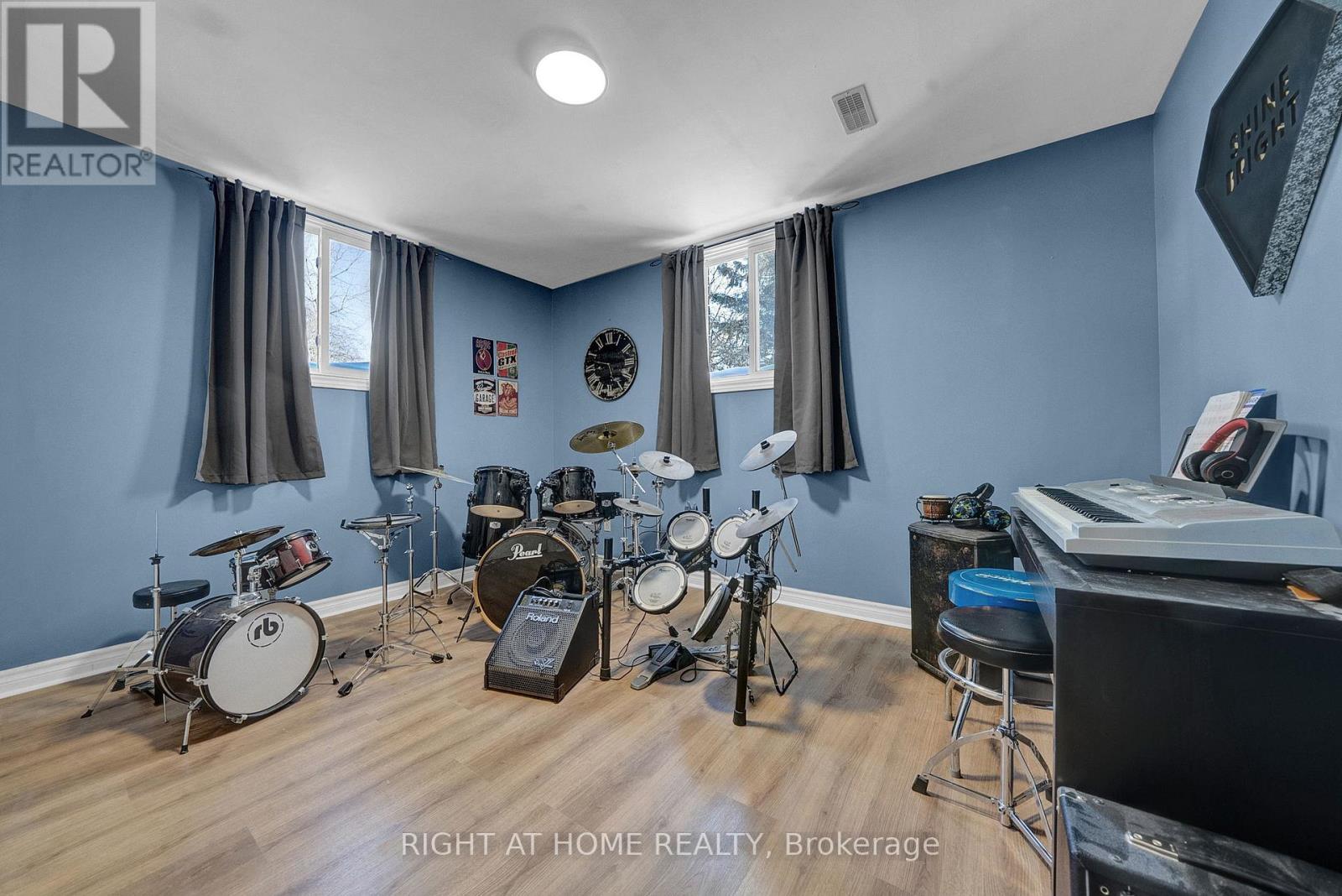 424 Bridle Road, Kawartha Lakes (Ops), Ontario  K9V 4R2 - Photo 25 - X12936644