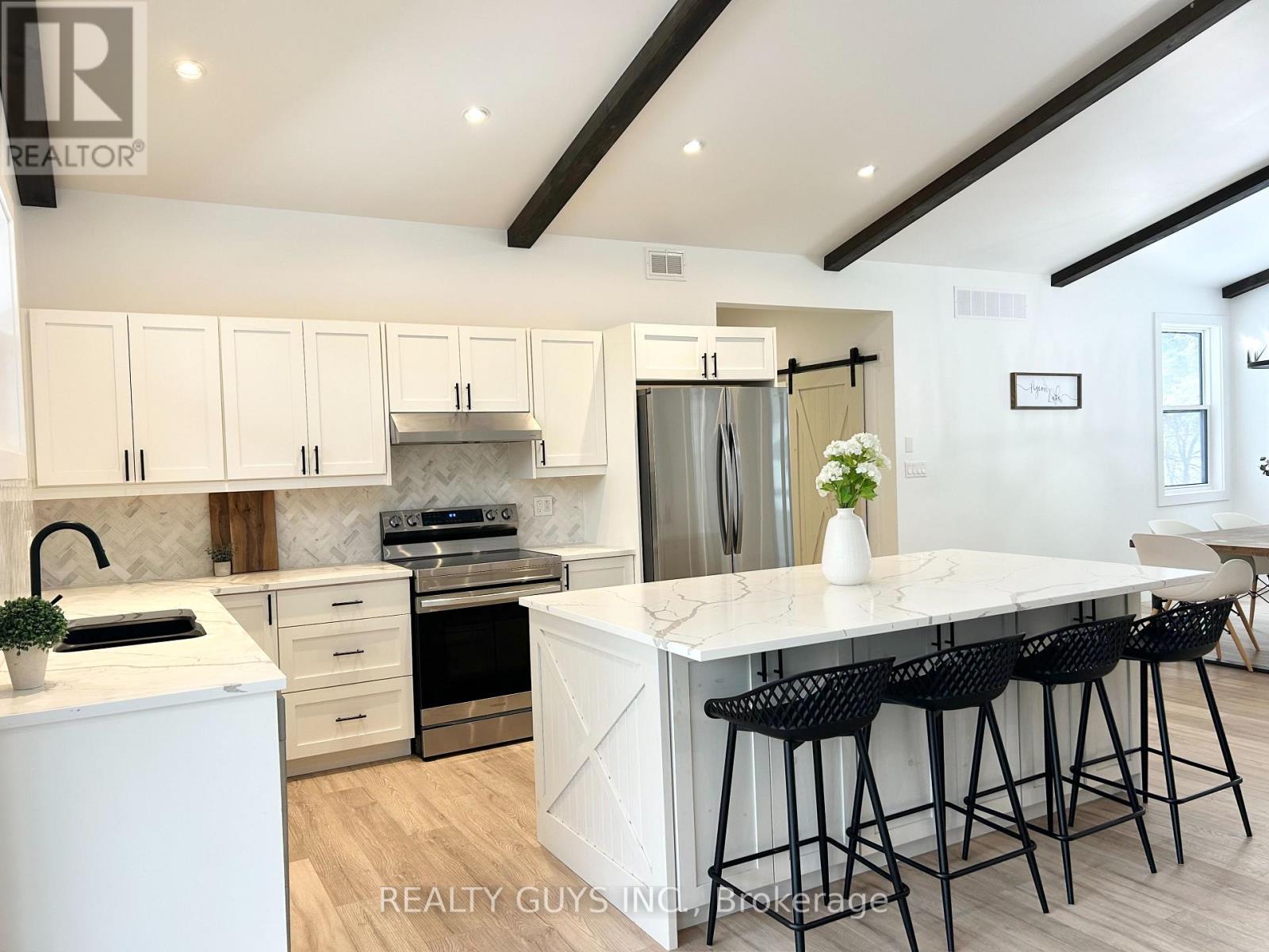 2 Ivy Street, Kawartha Lakes (Emily), Ontario  K0L 2W0 - Photo 9 - X12937110