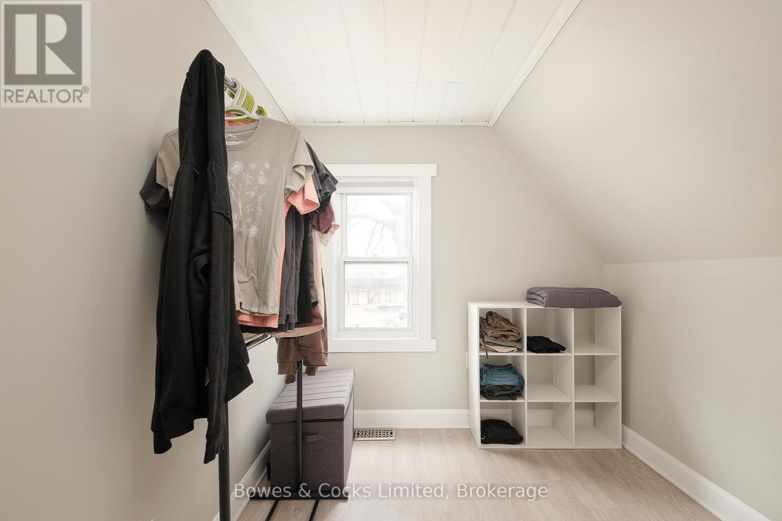 684 St. Mary's Street, Peterborough (Otonabee Ward 1), Ontario  K9J 4G9 - Photo 22 - X12937160