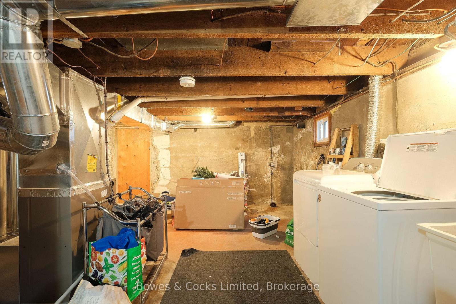 684 St. Mary's Street, Peterborough (Otonabee Ward 1), Ontario  K9J 4G9 - Photo 27 - X12937160