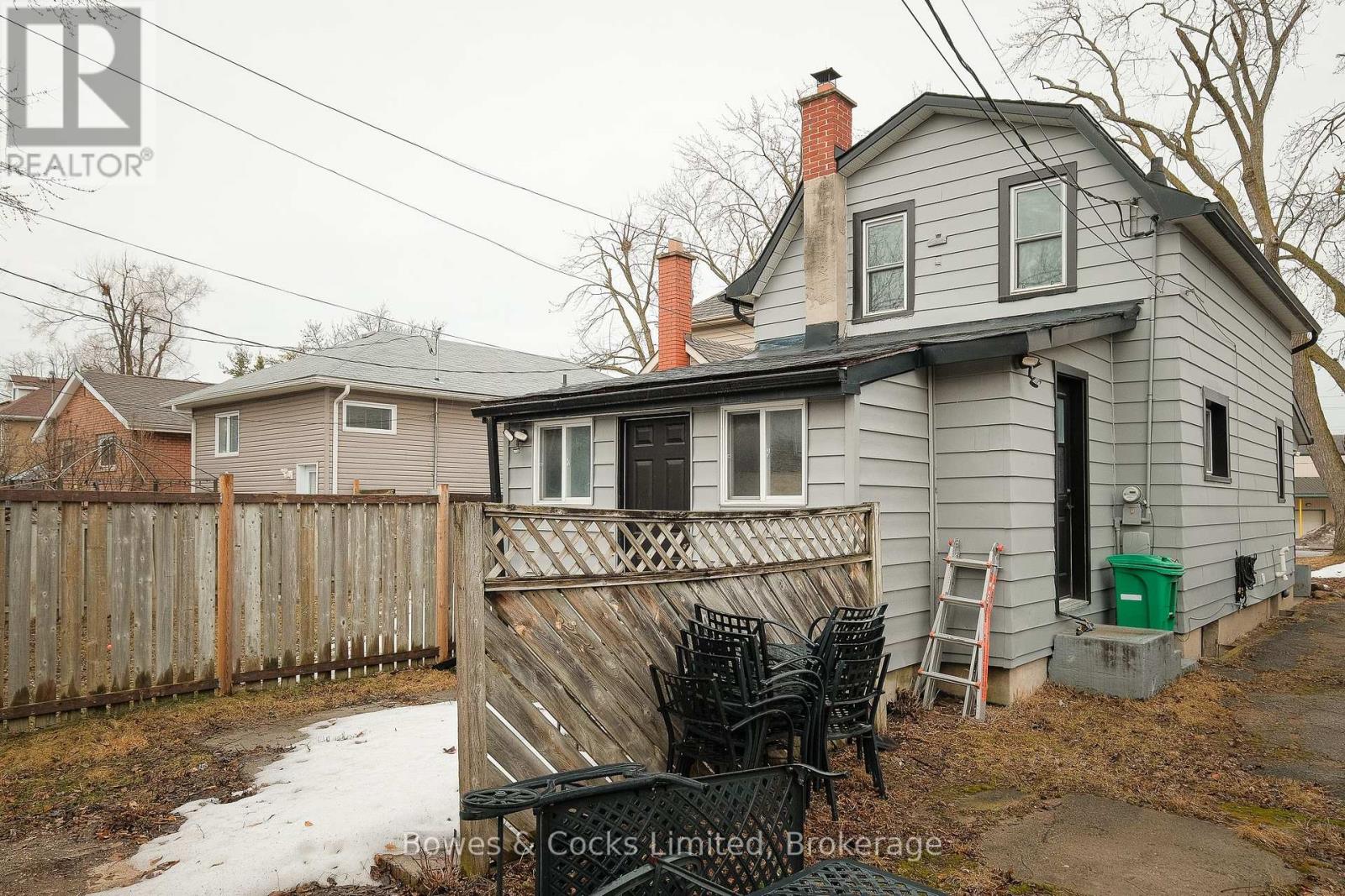 684 St. Mary's Street, Peterborough (Otonabee Ward 1), Ontario  K9J 4G9 - Photo 31 - X12937160