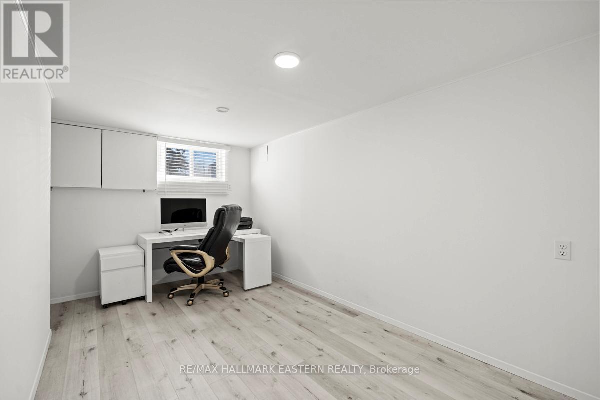 5 Ferndale Avenue, Peterborough (Monaghan Ward 2), Ontario  K9J 1L9 - Photo 19 - X12937212