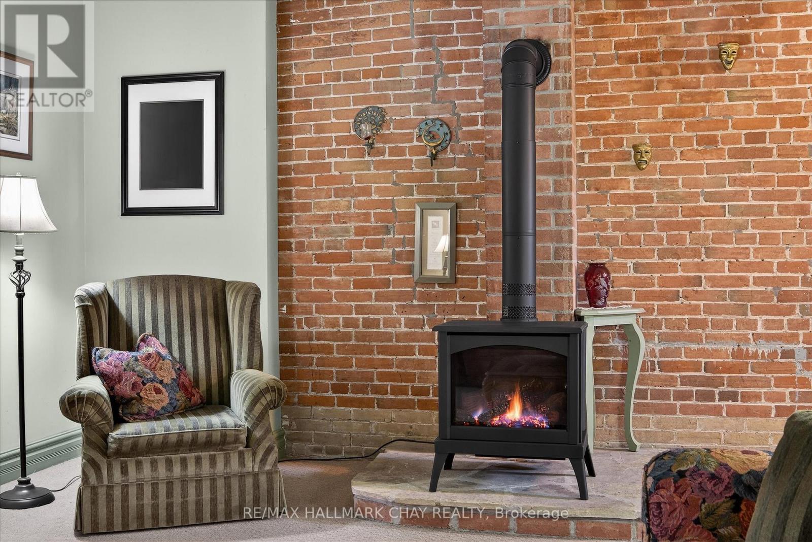 136 County 4 Road, Douro-Dummer, Ontario  K9L 1V6 - Photo 8 - X12937076