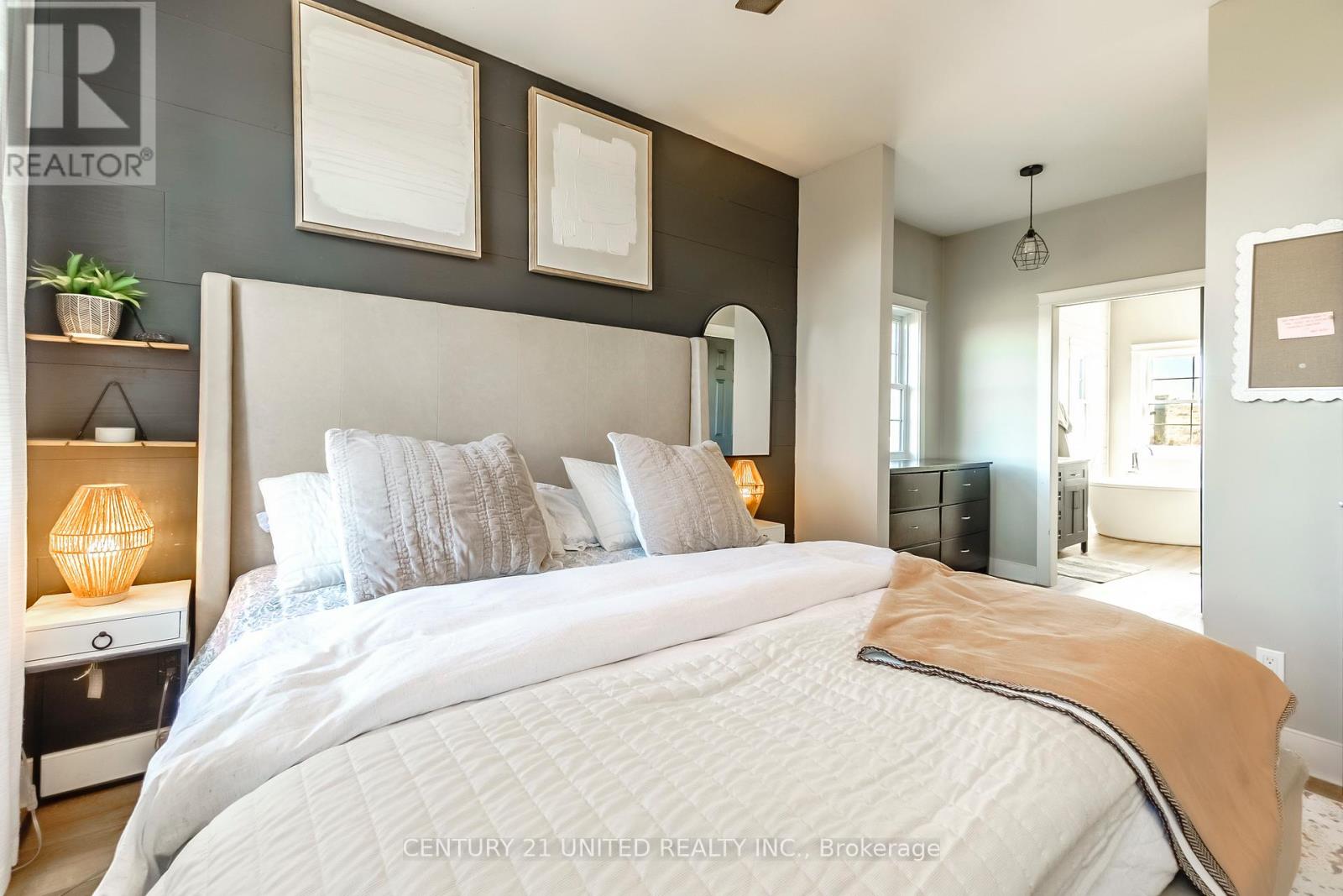 2223 Cameron Line, Asphodel-Norwood, Ontario  K0L 2B0 - Photo 18 - X12938366