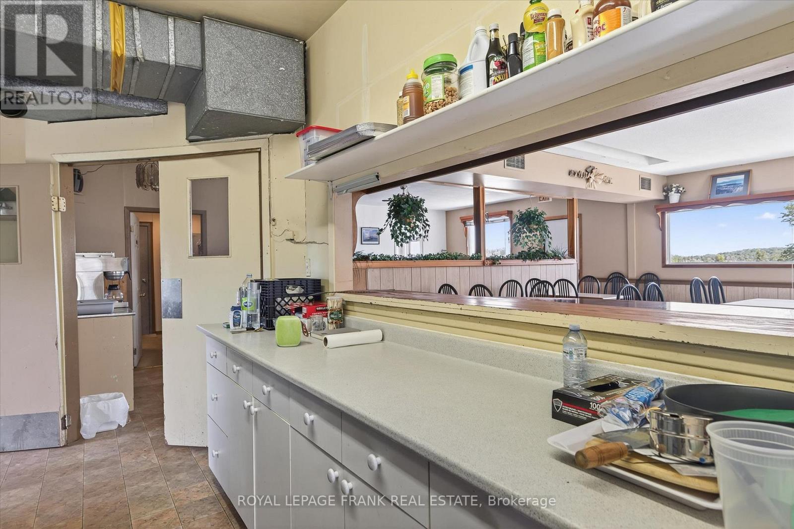 680 Serpent Mounds Road, Otonabee-South Monaghan, Ontario  K0L 2G0 - Photo 17 - X12938768