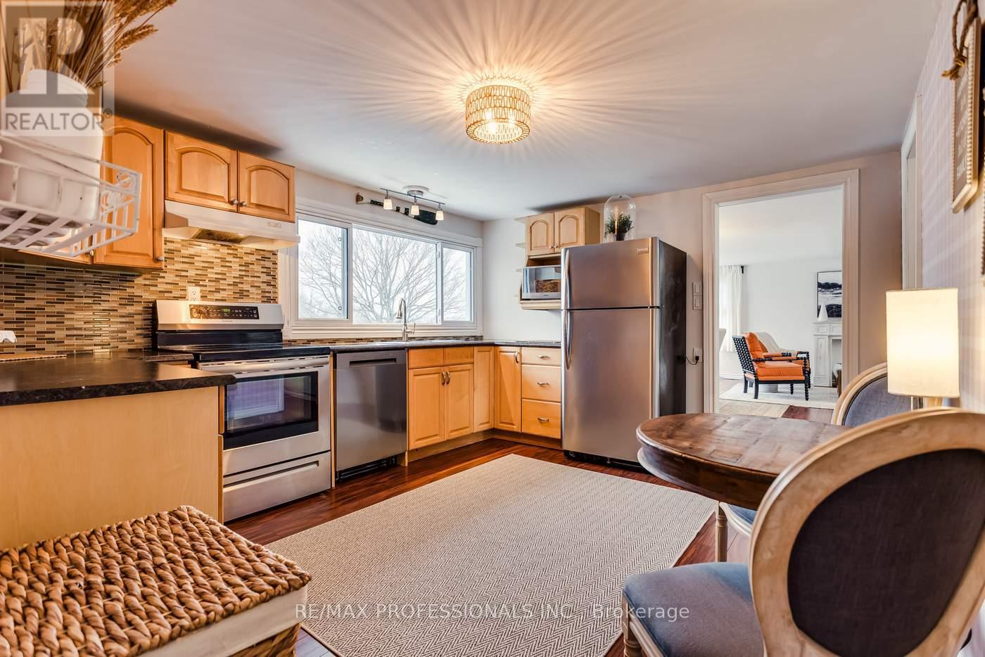 22 Lawrence Street N, Kawartha Lakes (Omemee), Ontario  K9J 6X3 - Photo 18 - X12938856