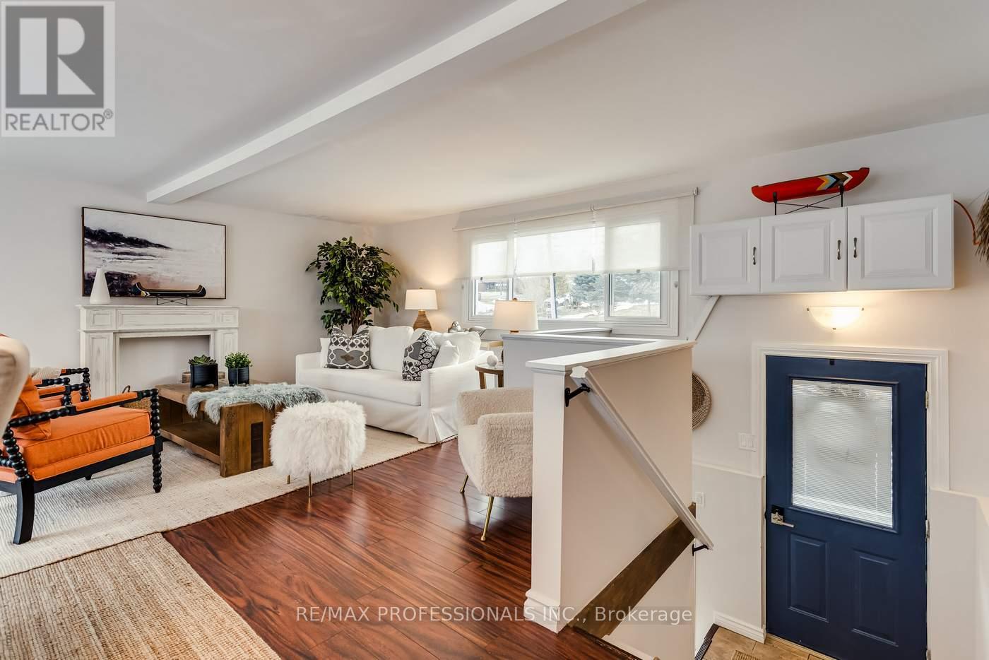 22 Lawrence Street N, Kawartha Lakes (Omemee), Ontario  K9J 6X3 - Photo 6 - X12938856