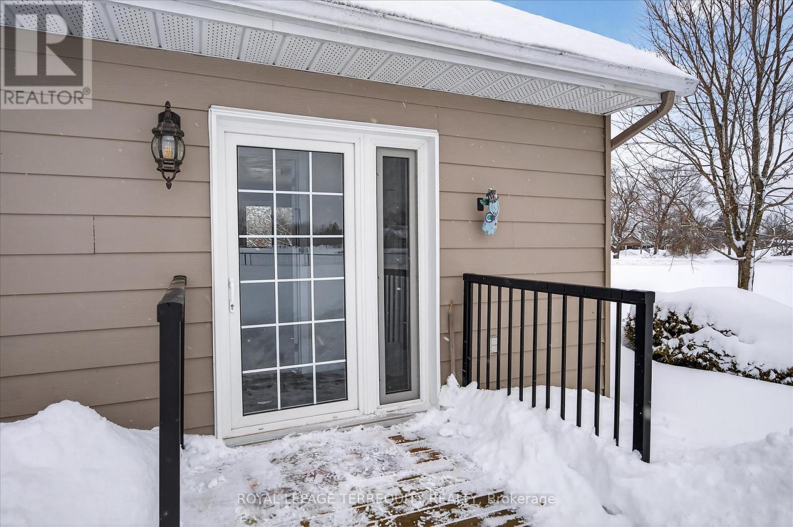 A - 12 Concession Street, Havelock-Belmont-Methuen (Havelock), Ontario  K0L 1Z0 - Photo 2 - X12938872