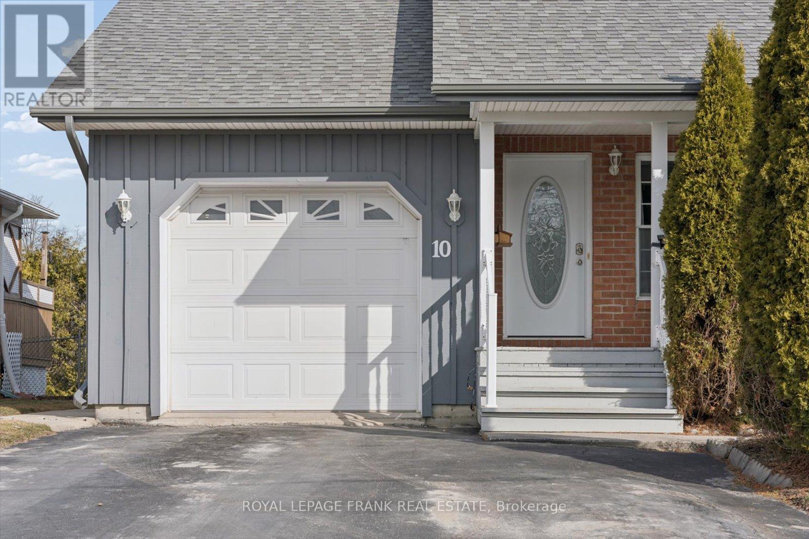 10 Olympia Court, Kawartha Lakes (Lindsay), Ontario  K9V 6C8 - Photo 2 - X12939130