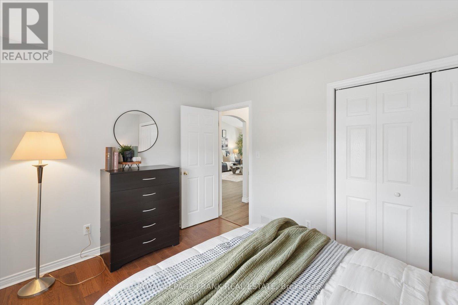 10 Olympia Court, Kawartha Lakes (Lindsay), Ontario  K9V 6C8 - Photo 35 - X12939130