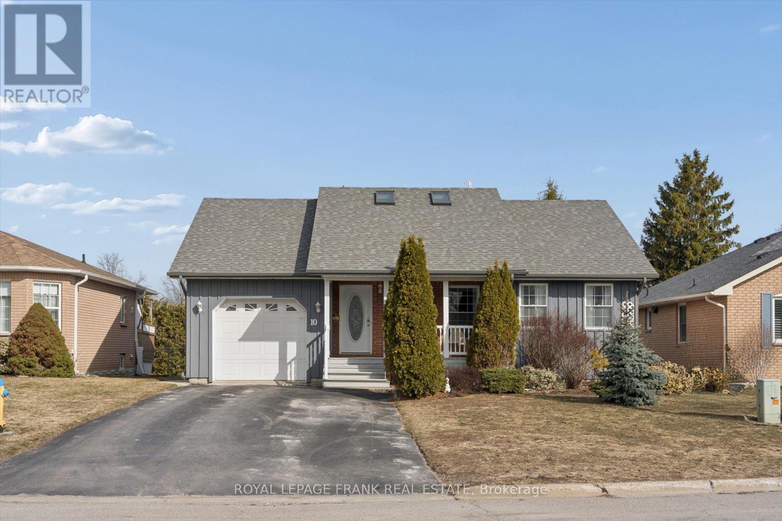 10 Olympia Court, Kawartha Lakes (Lindsay), Ontario  K9V 6C8 - Photo 4 - X12939130