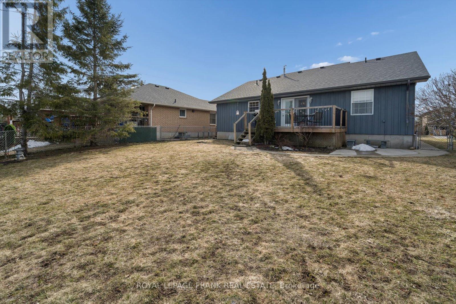 10 Olympia Court, Kawartha Lakes (Lindsay), Ontario  K9V 6C8 - Photo 46 - X12939130