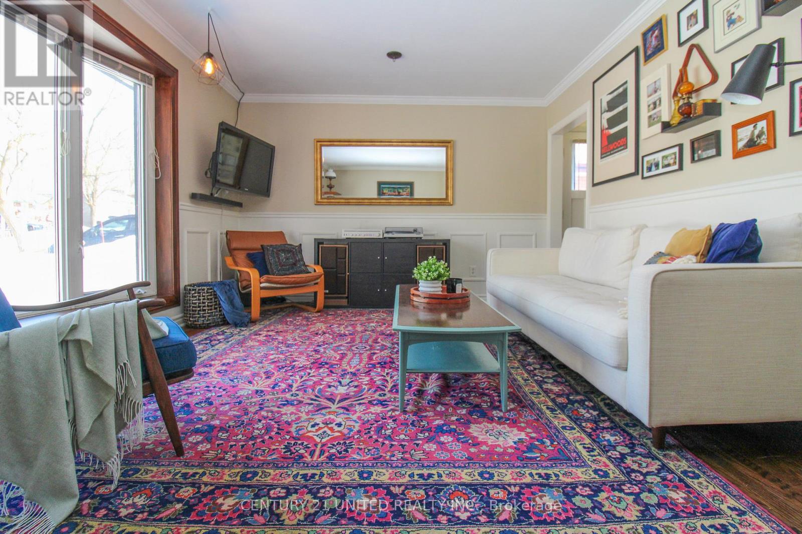 953 Oriole Drive, Peterborough (Northcrest Ward 5), Ontario  K9H 6K6 - Photo 11 - X12939140