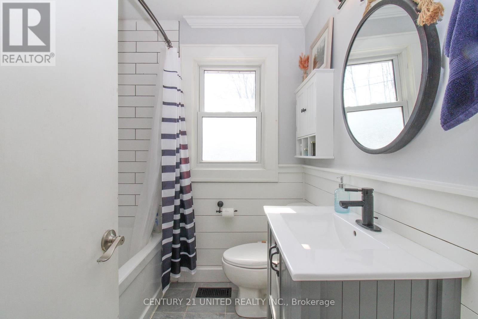 953 Oriole Drive, Peterborough (Northcrest Ward 5), Ontario  K9H 6K6 - Photo 31 - X12939140