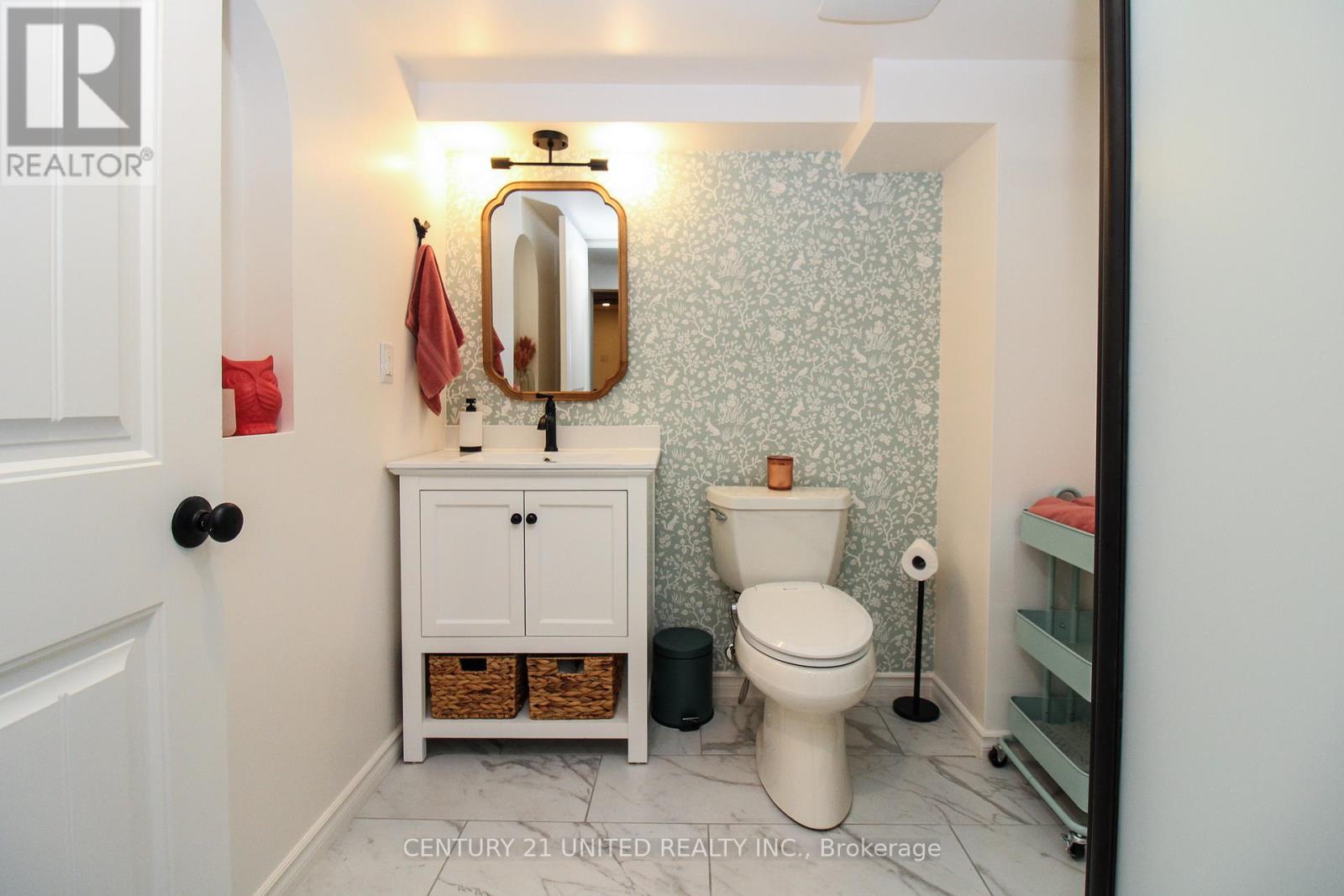 953 Oriole Drive, Peterborough (Northcrest Ward 5), Ontario  K9H 6K6 - Photo 42 - X12939140