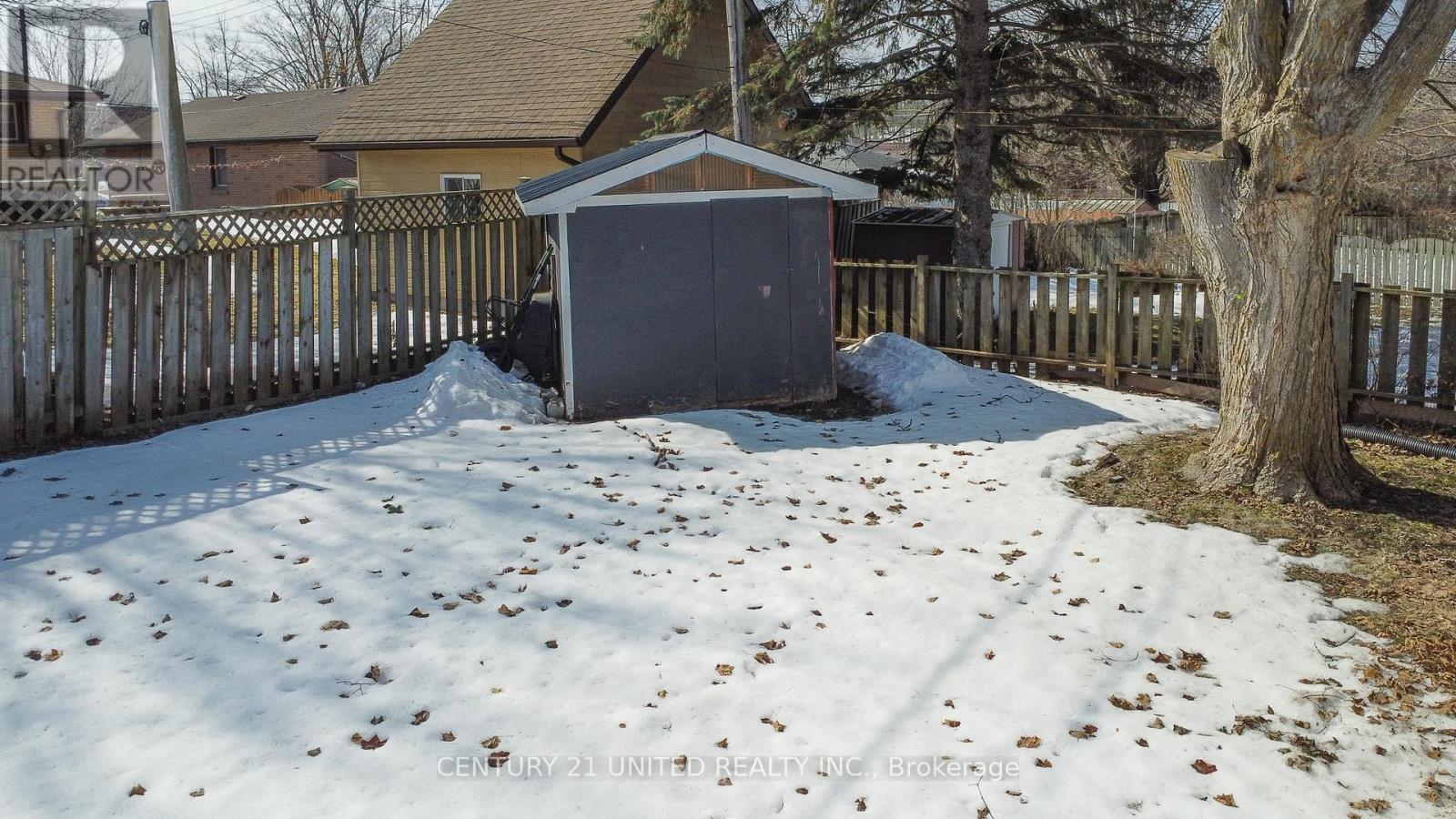 953 Oriole Drive, Peterborough (Northcrest Ward 5), Ontario  K9H 6K6 - Photo 48 - X12939140