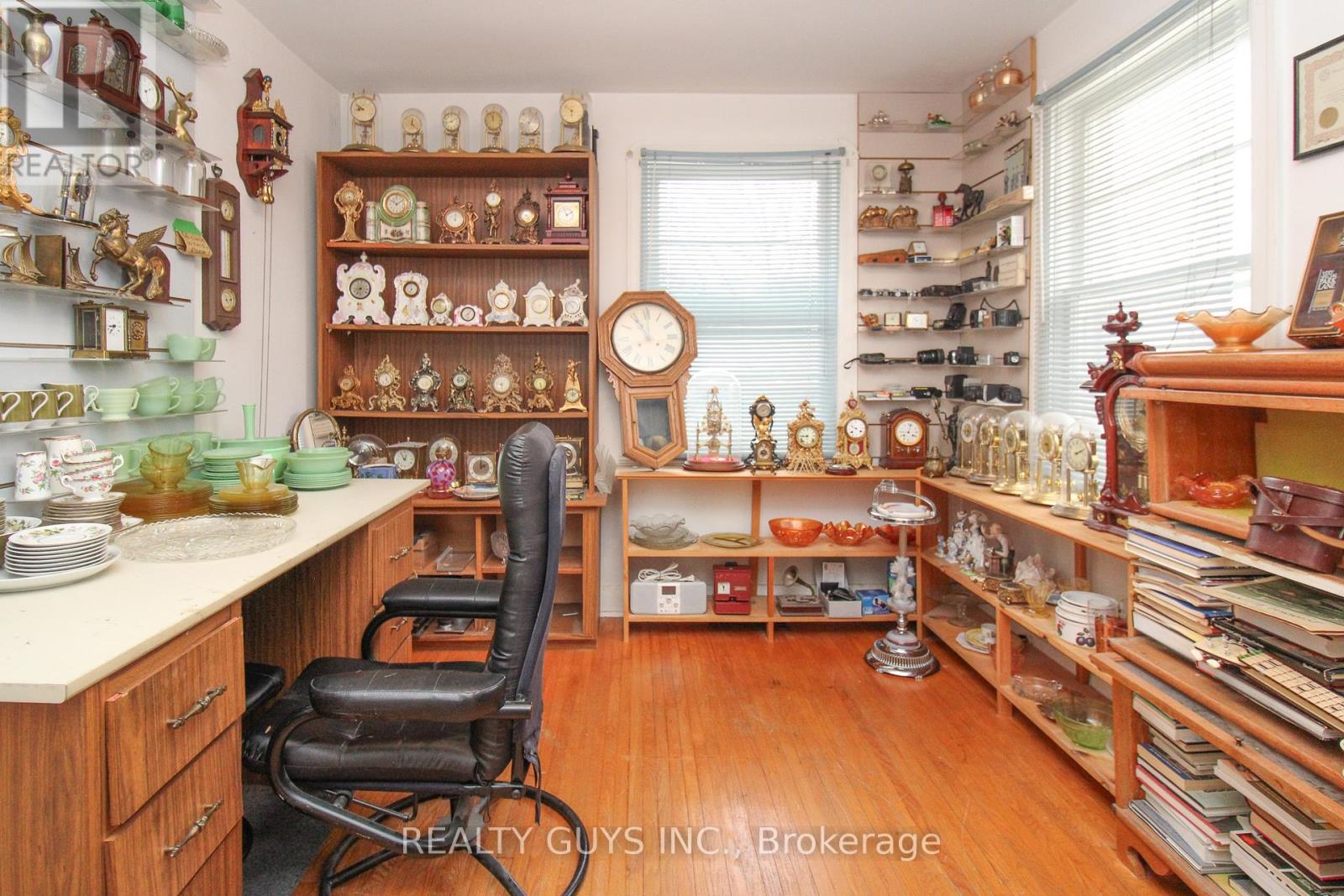 297 King George Street, Peterborough (Otonabee Ward 1), Ontario  K9J 1R7 - Photo 20 - X12939604