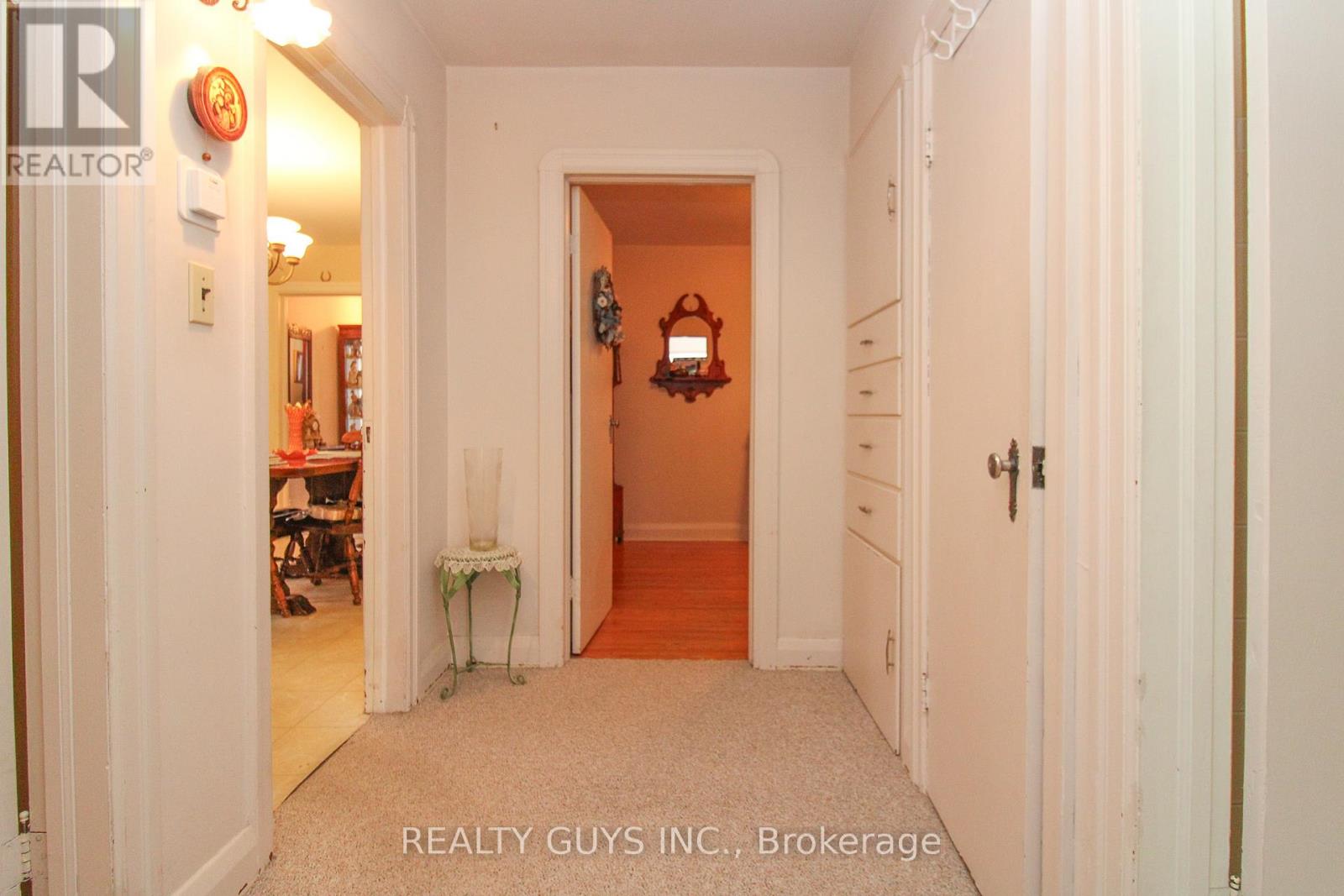 297 King George Street, Peterborough (Otonabee Ward 1), Ontario  K9J 1R7 - Photo 21 - X12939604