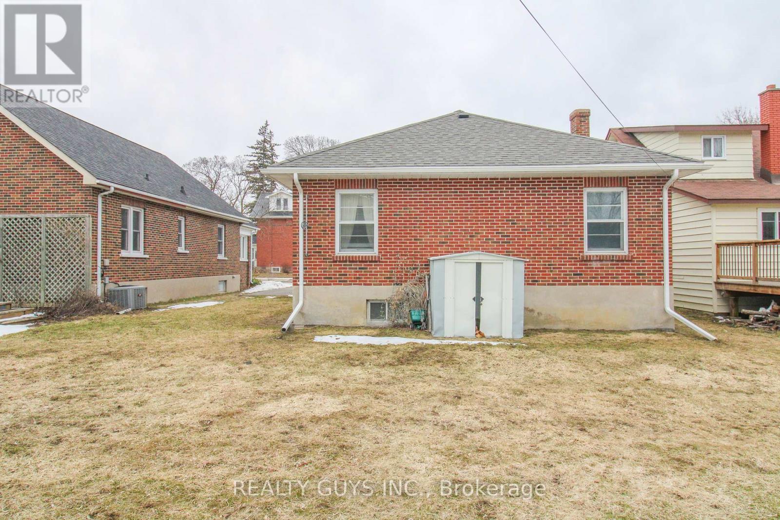 297 King George Street, Peterborough (Otonabee Ward 1), Ontario  K9J 1R7 - Photo 6 - X12939604