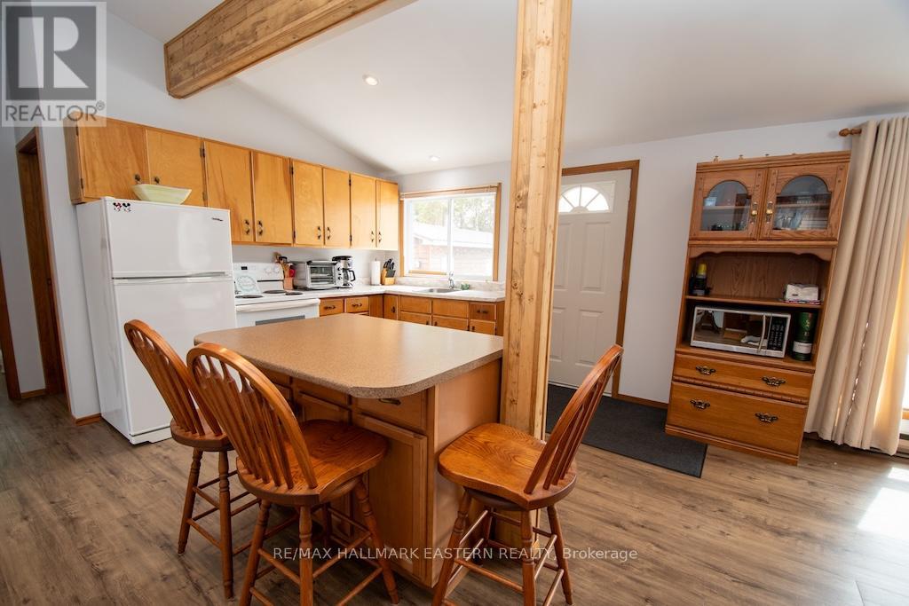 913 Drain Drive, Douro-Dummer, Ontario  K0L 2H0 - Photo 15 - X12939856