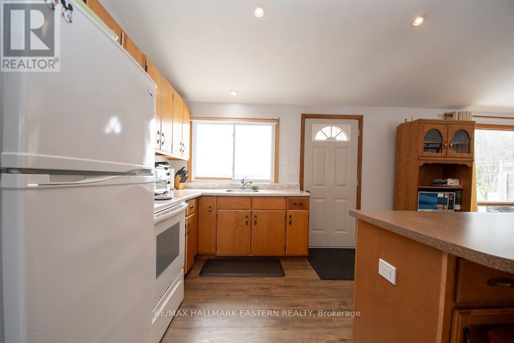 913 Drain Drive, Douro-Dummer, Ontario  K0L 2H0 - Photo 16 - X12939856