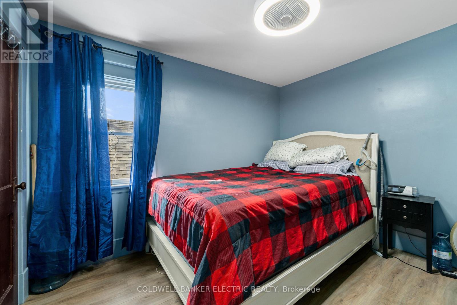 112 Lansdowne Street W, Peterborough (Town Ward 3), Ontario  K9J 1Y1 - Photo 29 - X12940304